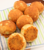 ブロッコリーとカリカリチーズ